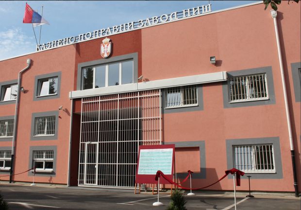 У нишком затвору 164 затвореника добило сертификате за рад